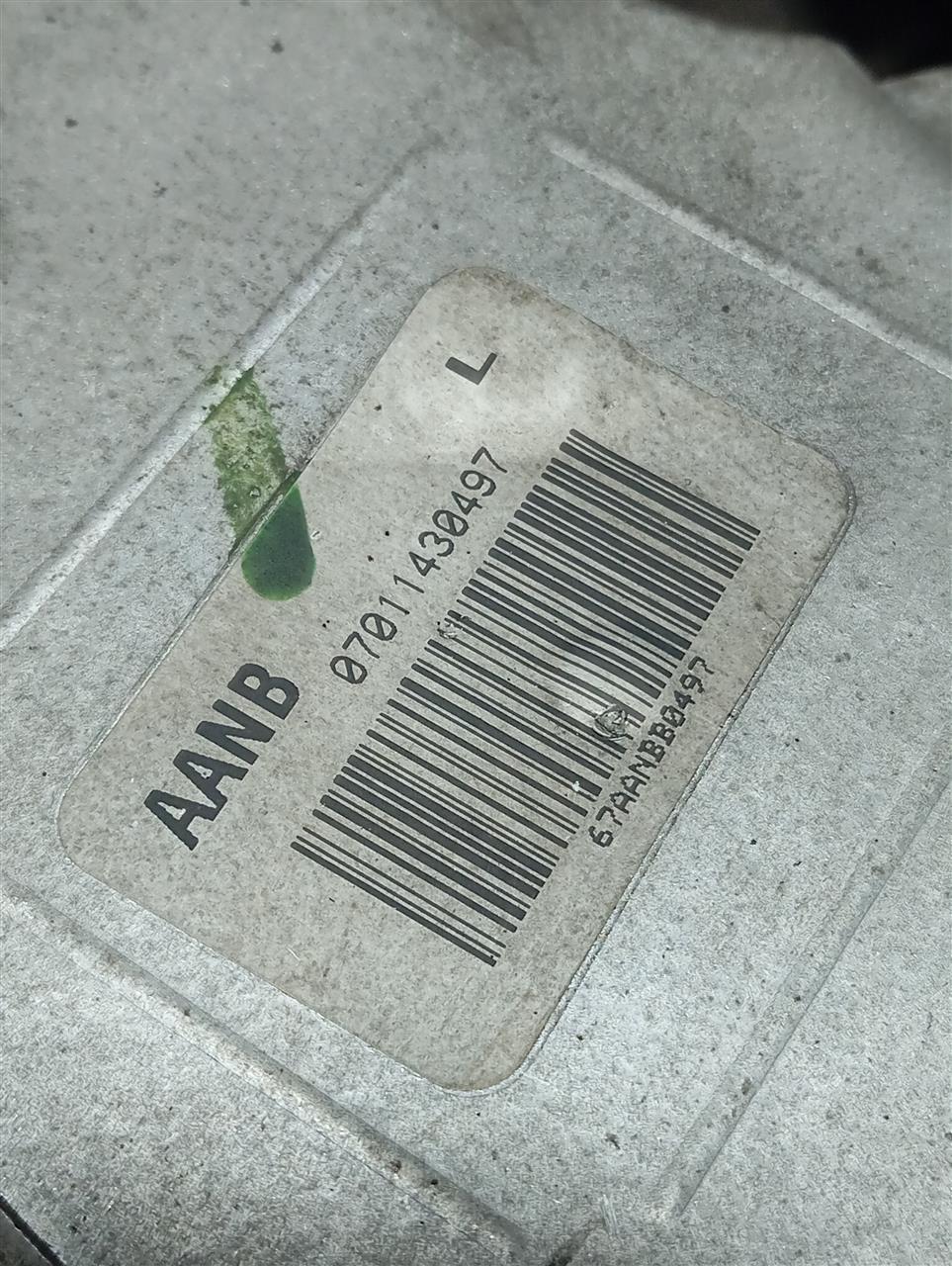Part image 3