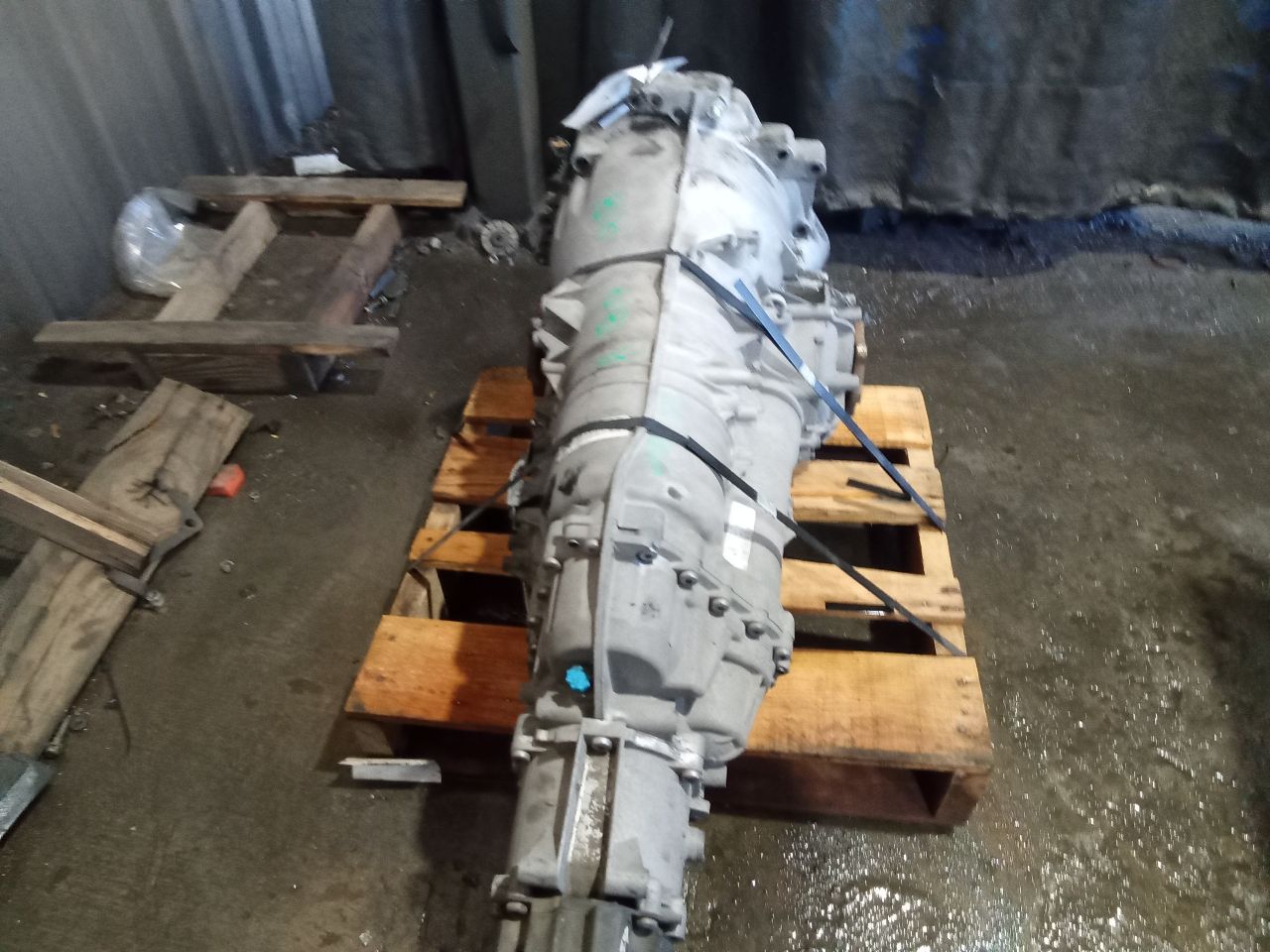 Part image 4