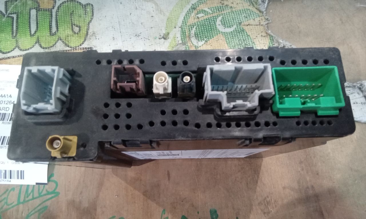 Part image 3
