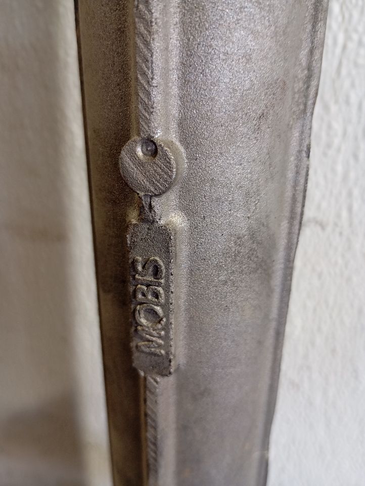 Part image 9