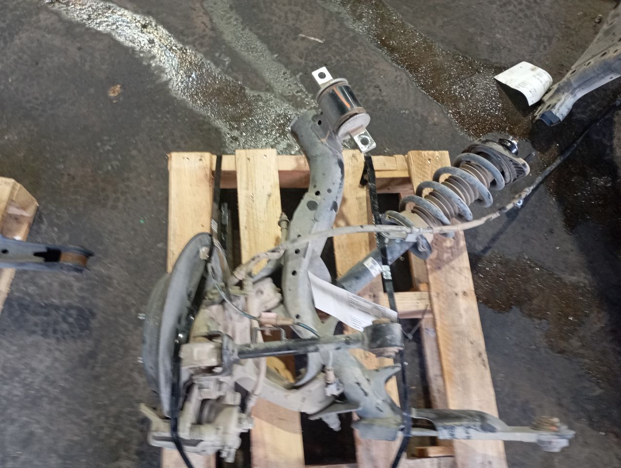 Part image 4