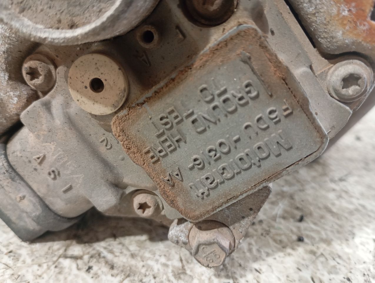 Part image 4