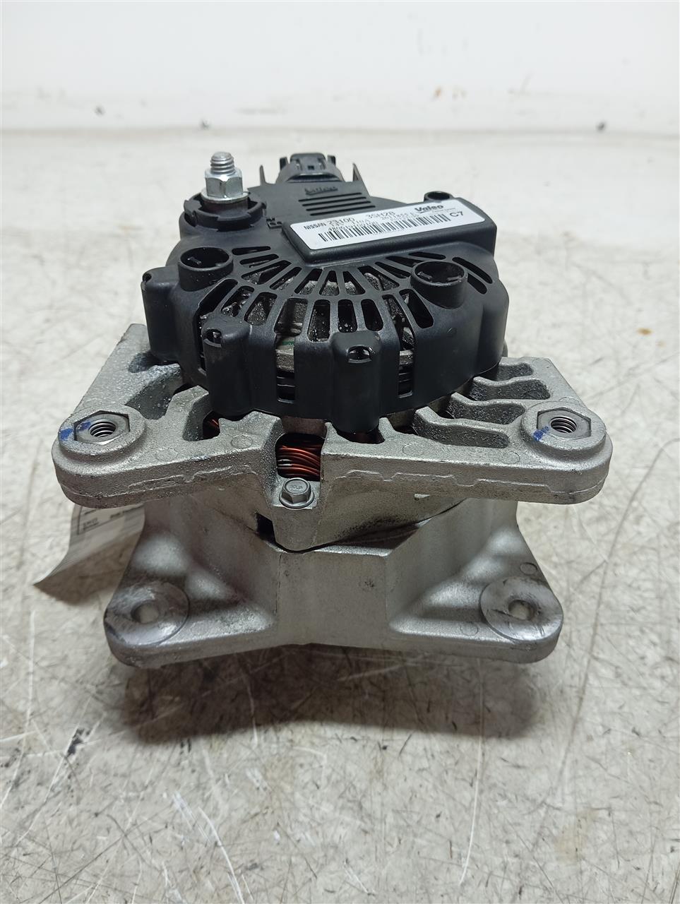 Part image 3