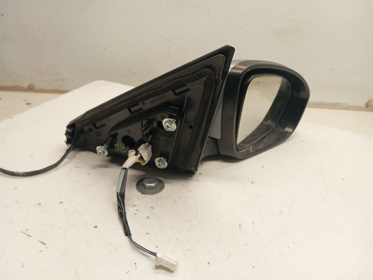 Part image 4