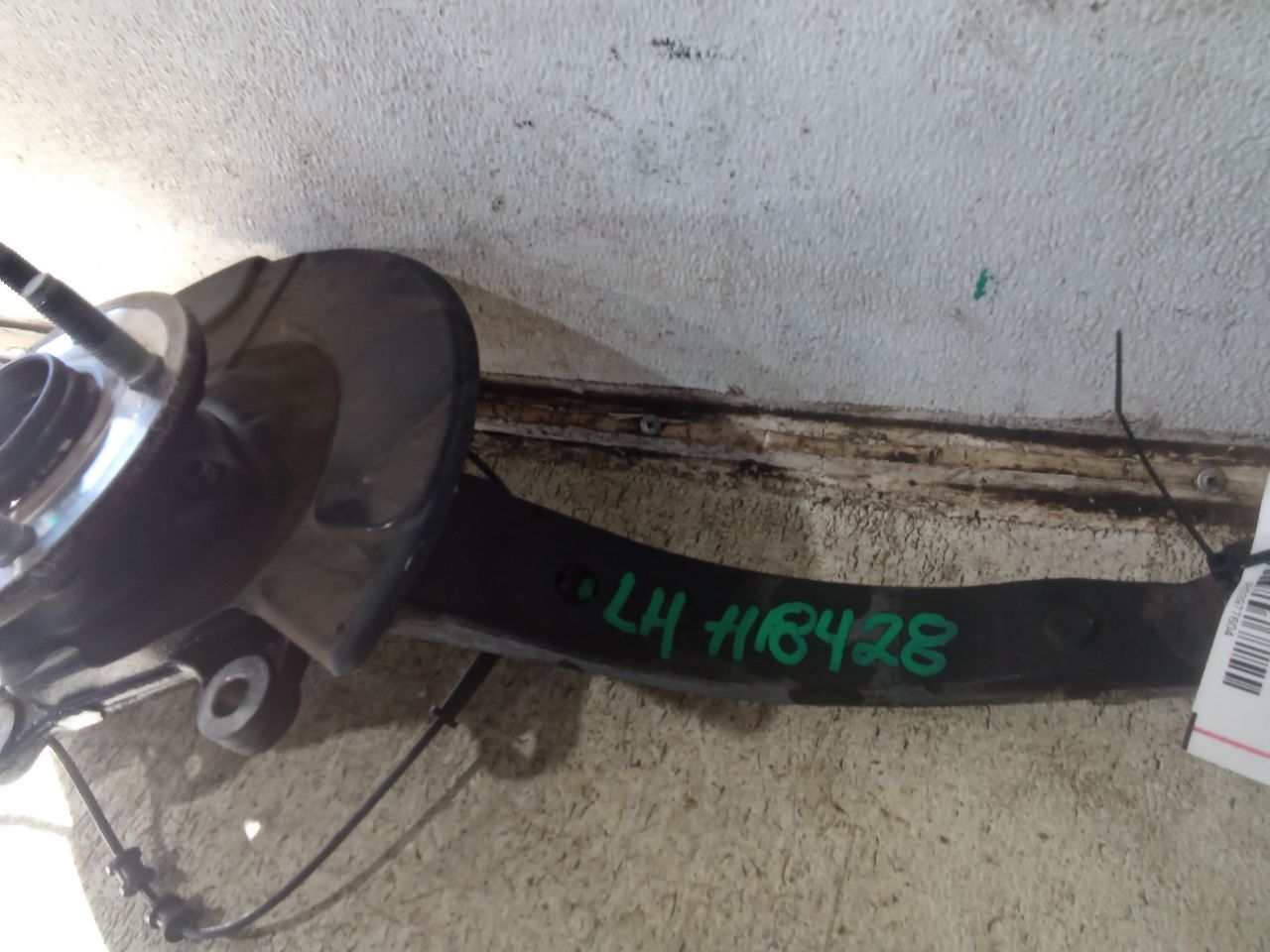 Part image 3