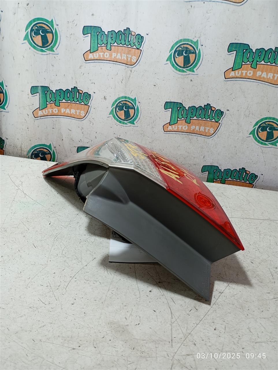 Part image 3