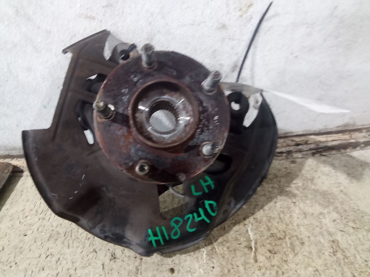 Part image 3