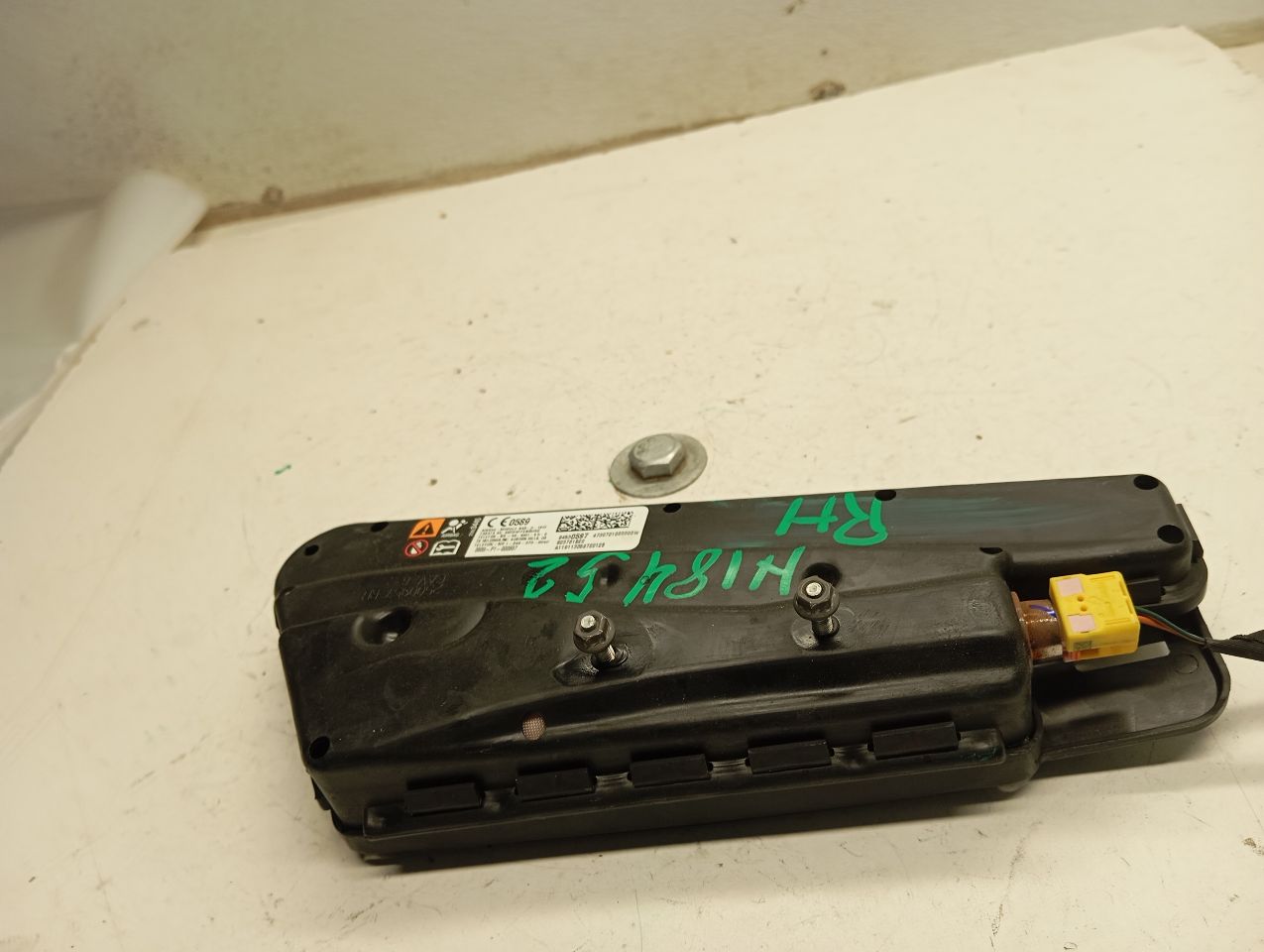 Part image 3