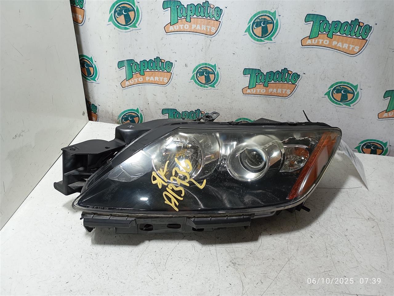 2011 Mazda MAZDA CX-7 Headlamp Assembly