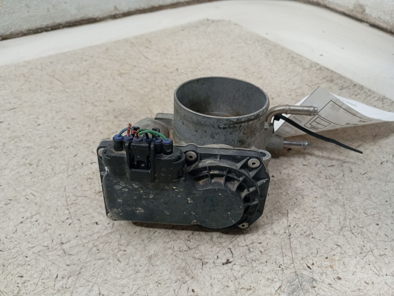 Part image 3