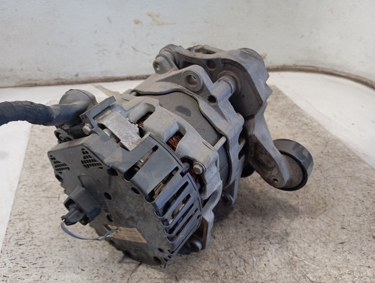 Part image 4