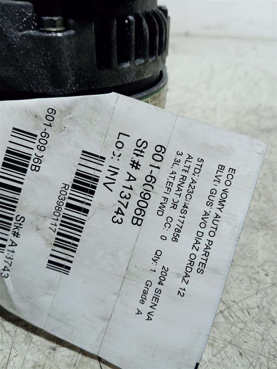 Used 2004 Toyota SIENNA Alternator - Stock #A13743
