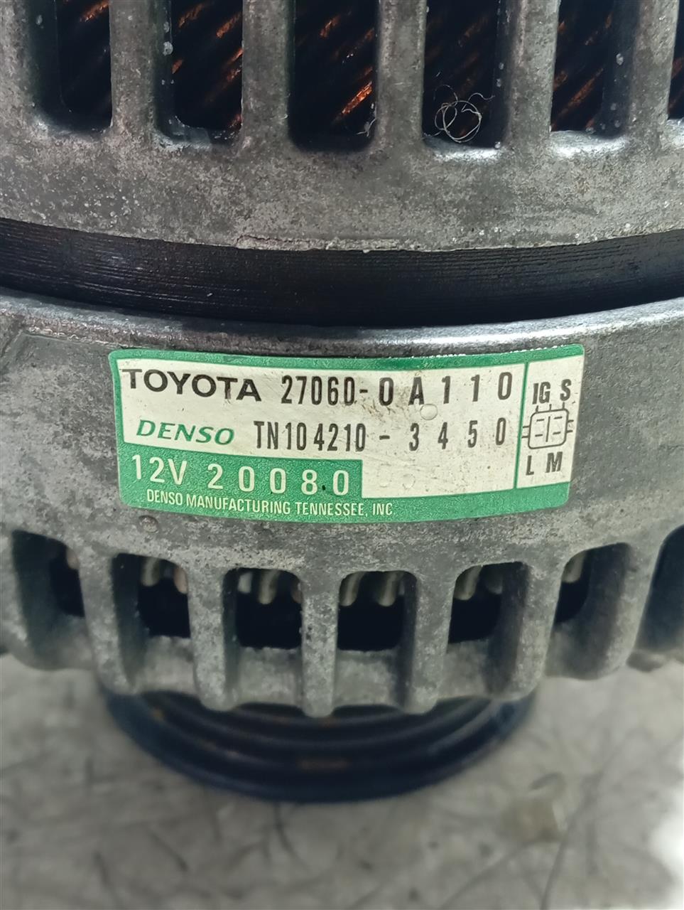 Used 2004 Toyota SIENNA Alternator - Stock #A13743