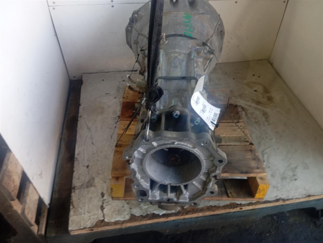 Part image 3