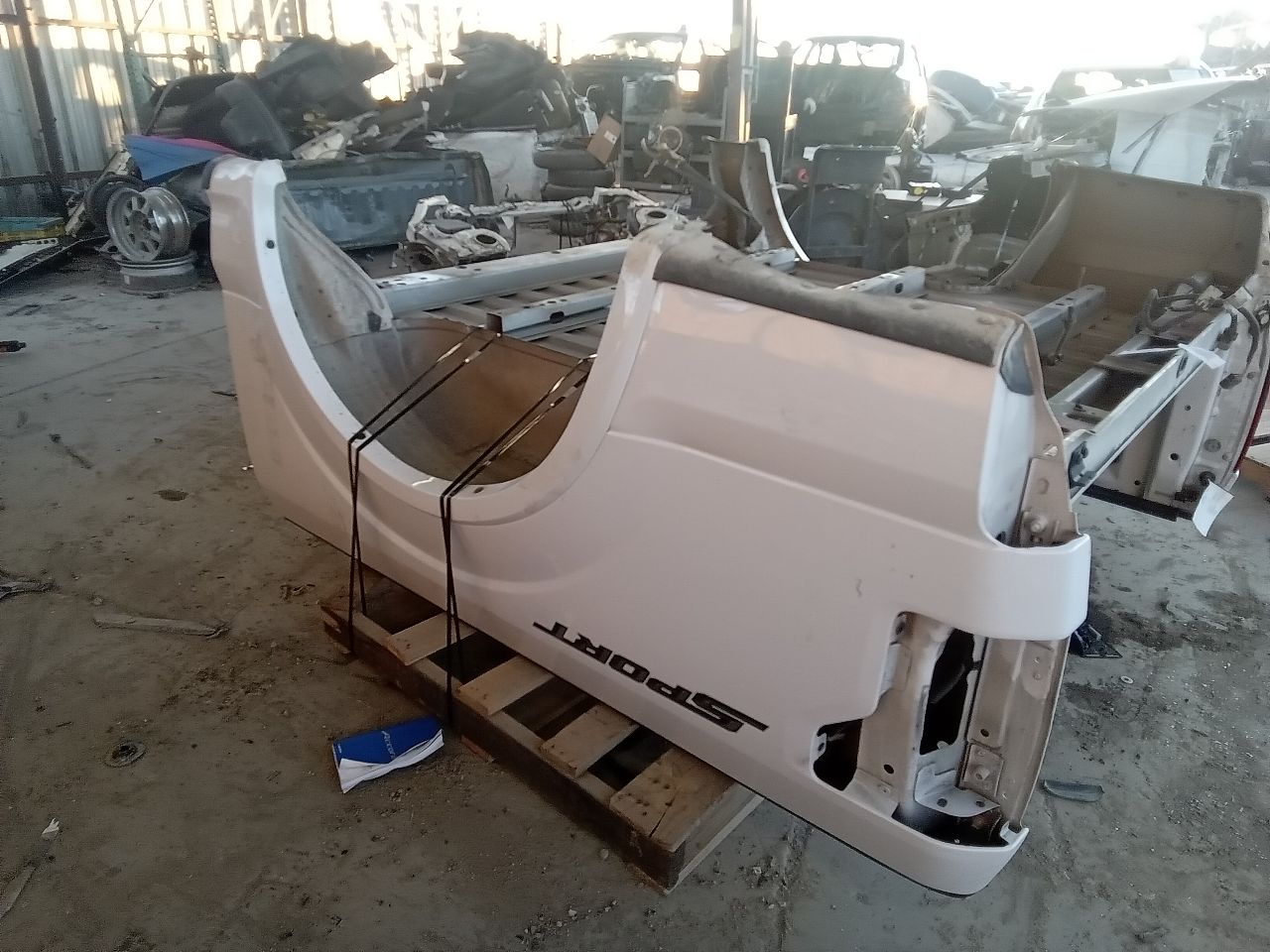 Part image 3
