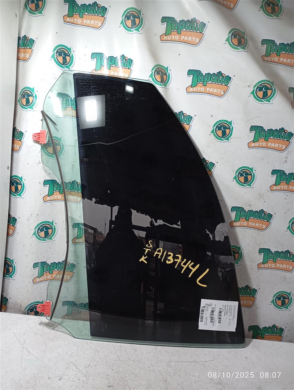 2010 Nissan TITAN Door Glass, Front
