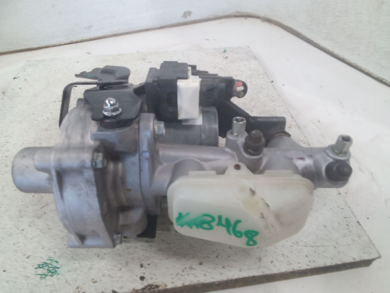 Part image 4