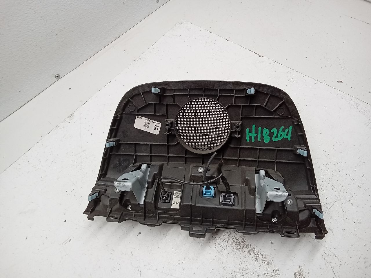 Part image 2