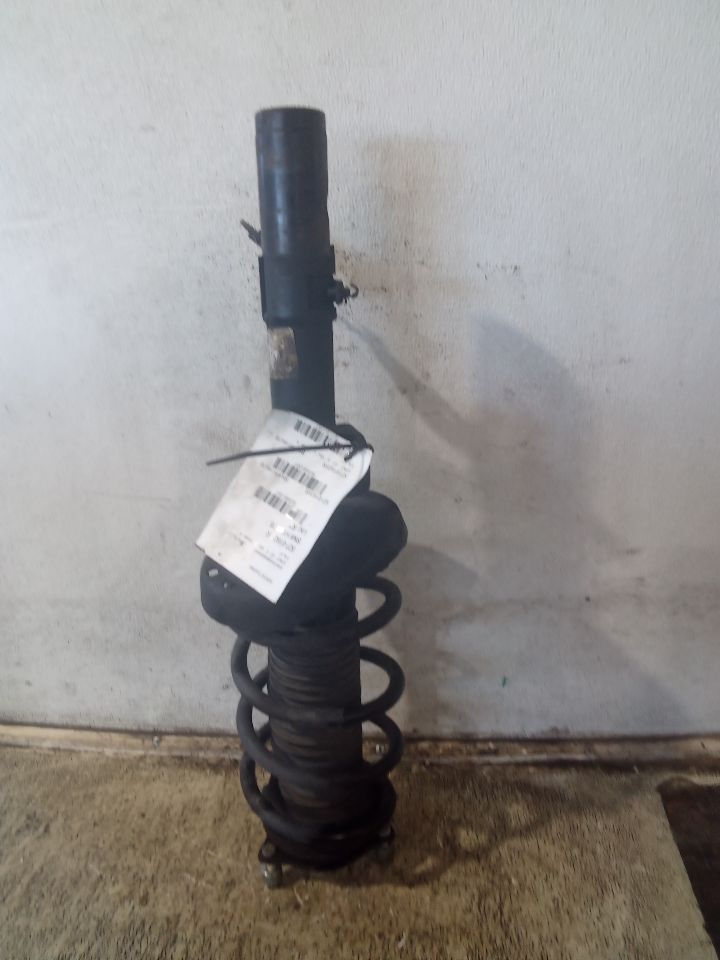 Strut for 2016-2022 Honda Pilot front FWD R.
