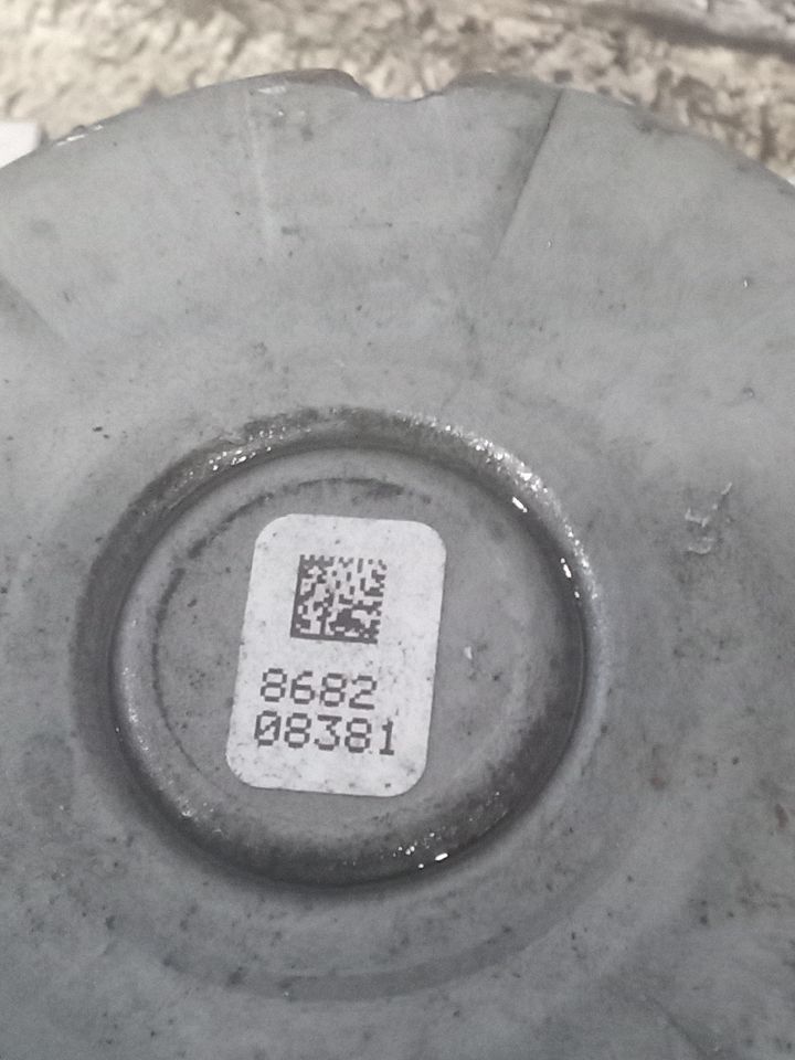 Part image 7