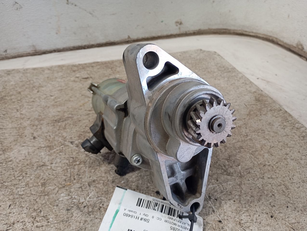Part image 4