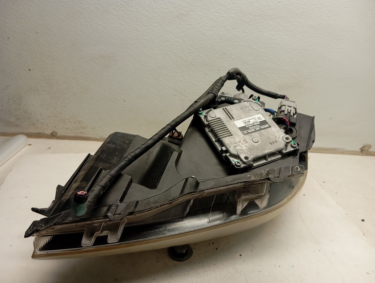 Part image 3