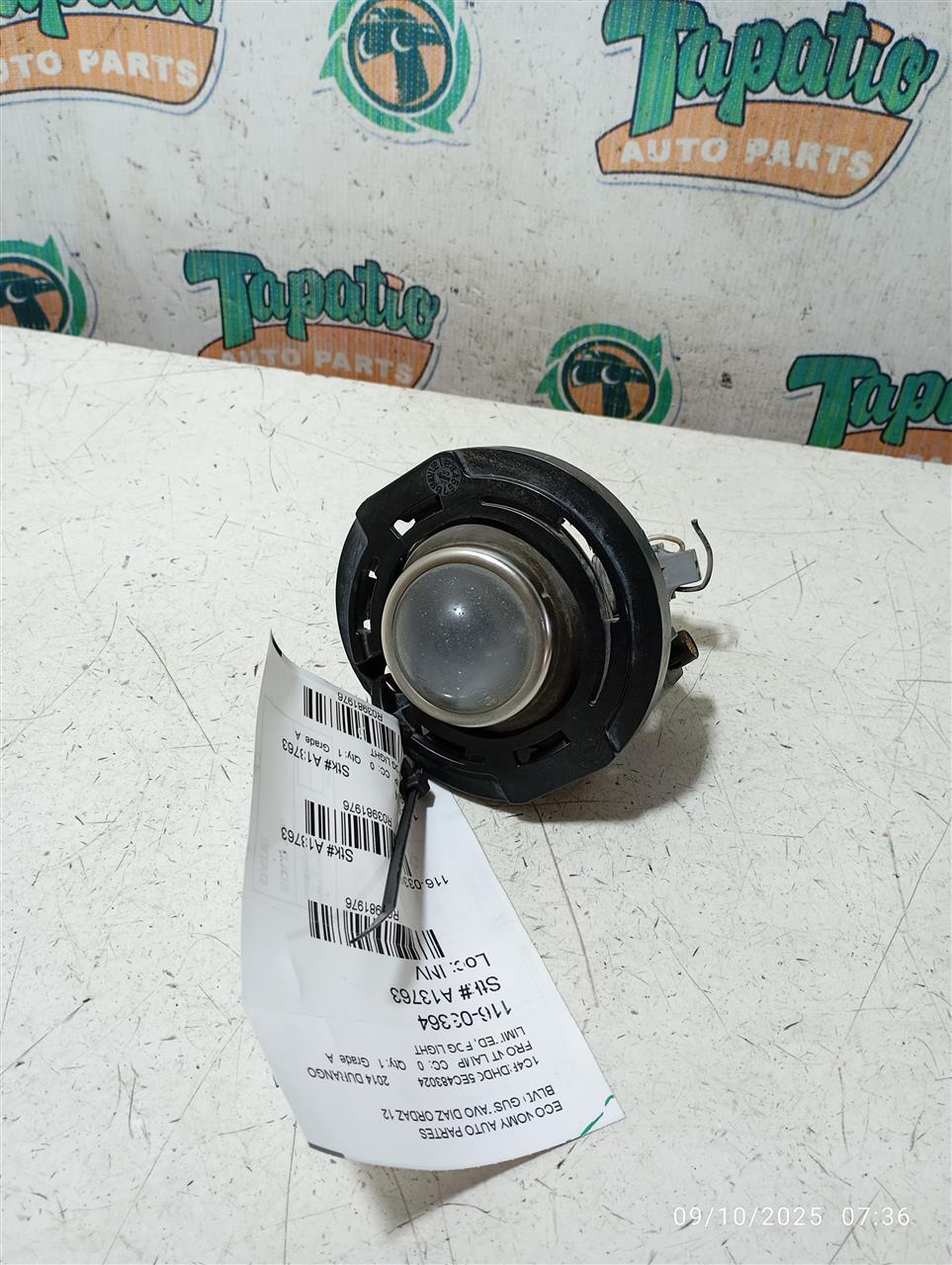 2014 Chrysler DURANGO Front Lamp