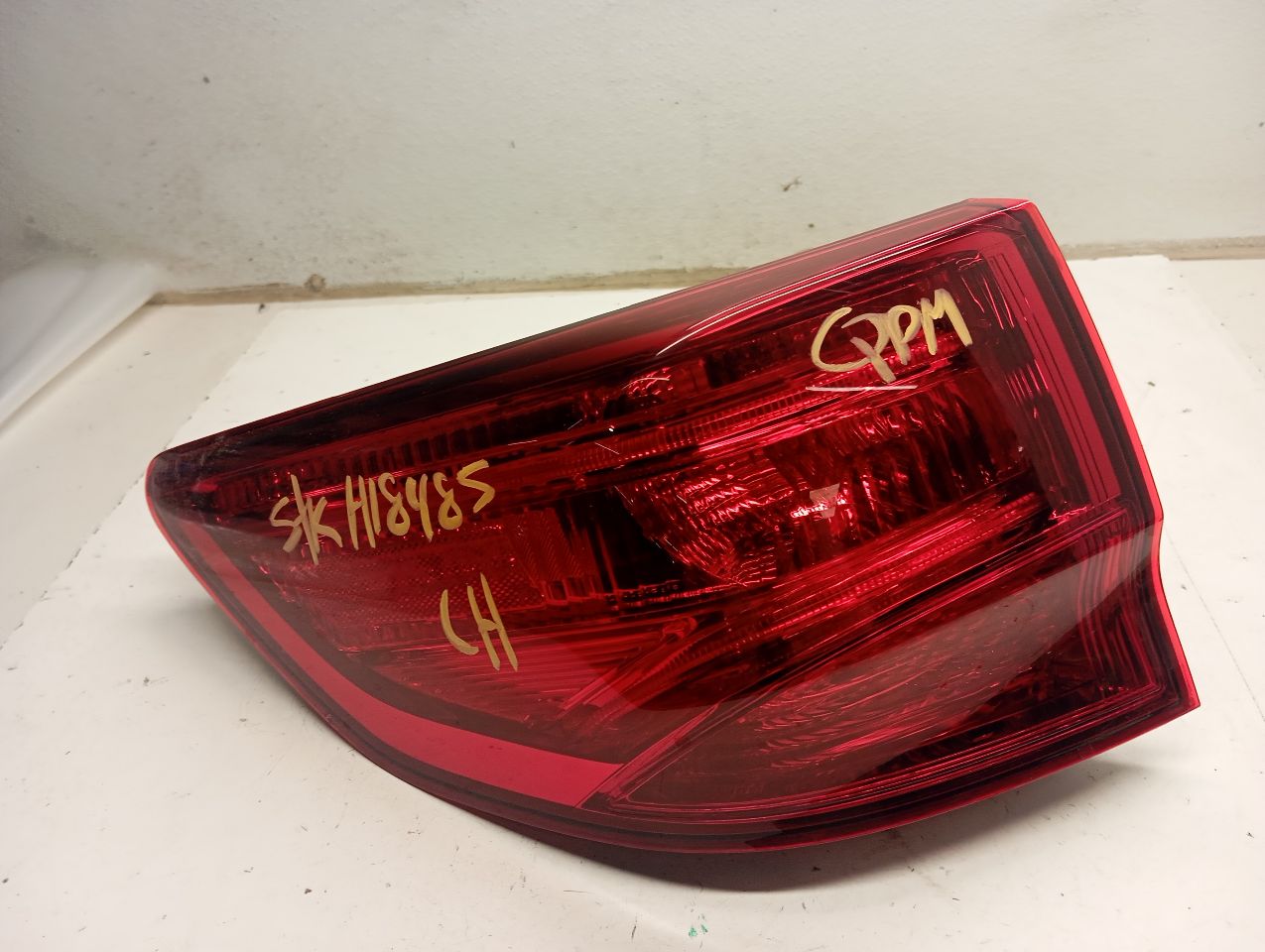 Tail Lamp for 2014-2020 Acura MDX quarter panel mounted L.