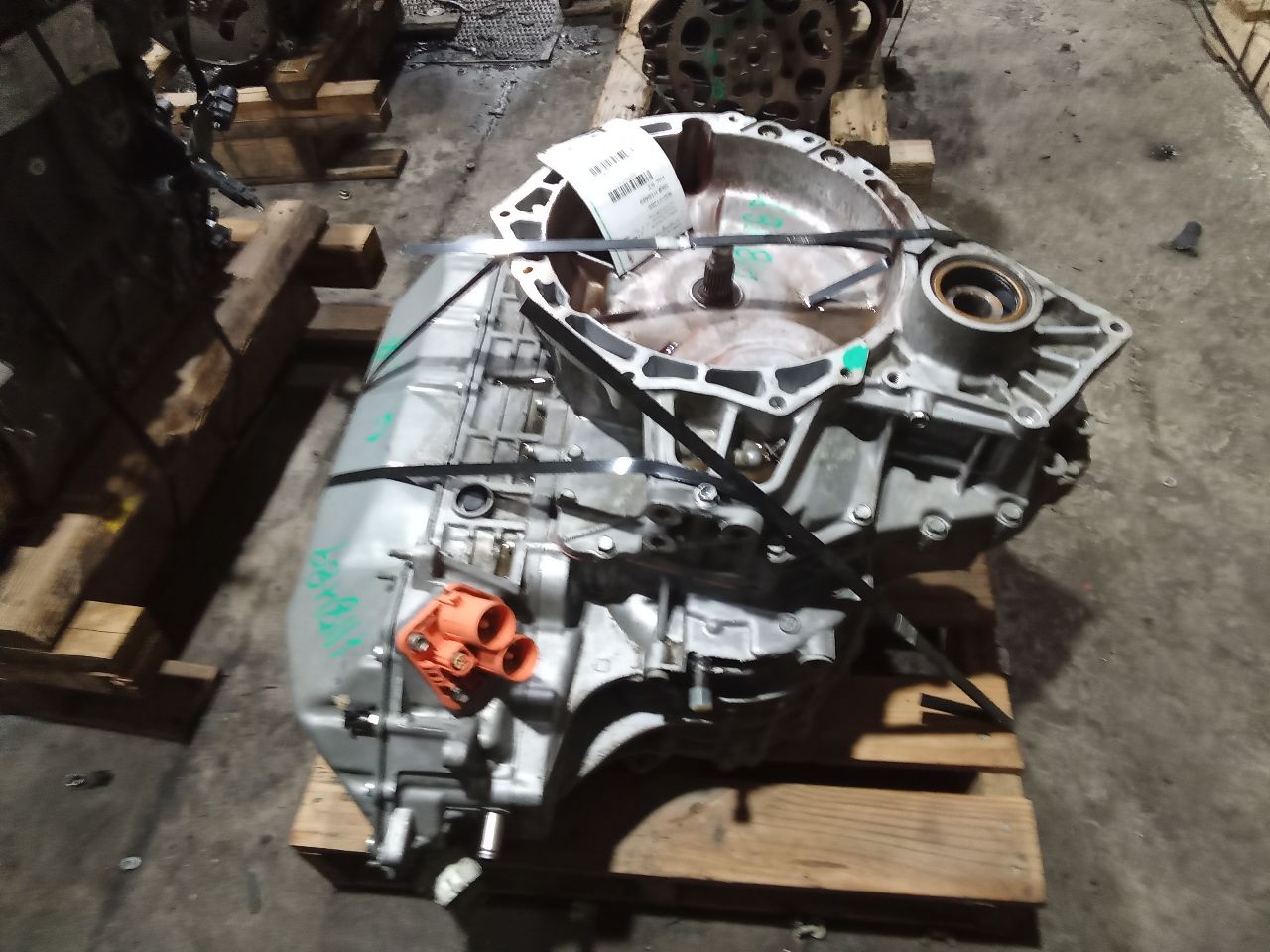 Part image 3