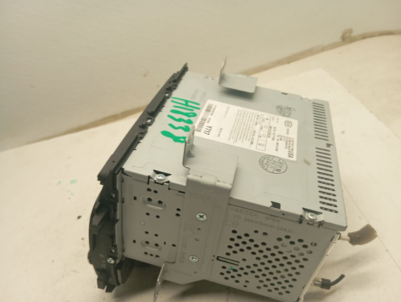 Part image 3