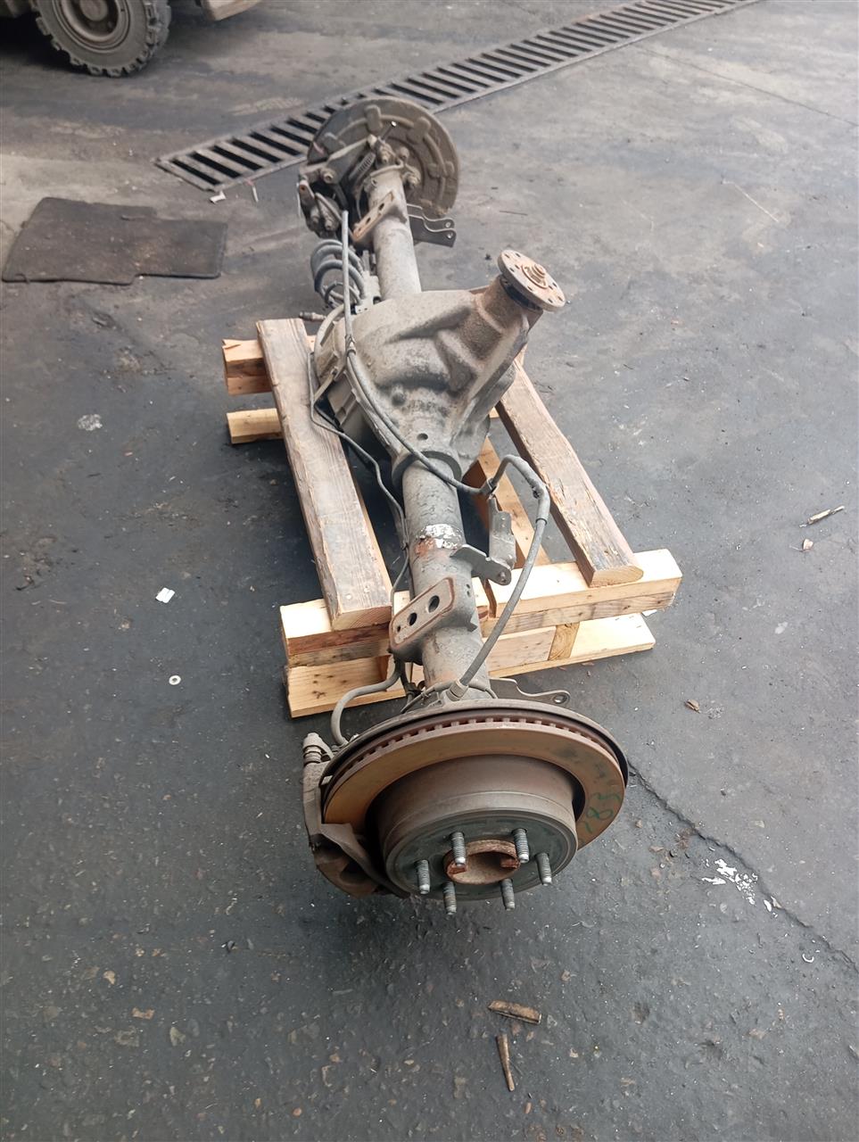 Part image 4