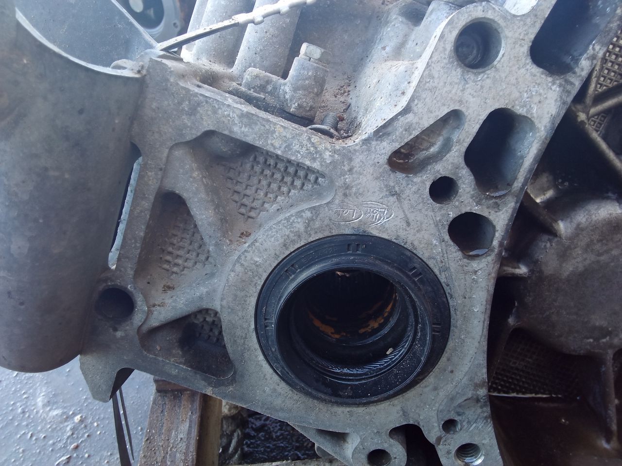 Part image 10