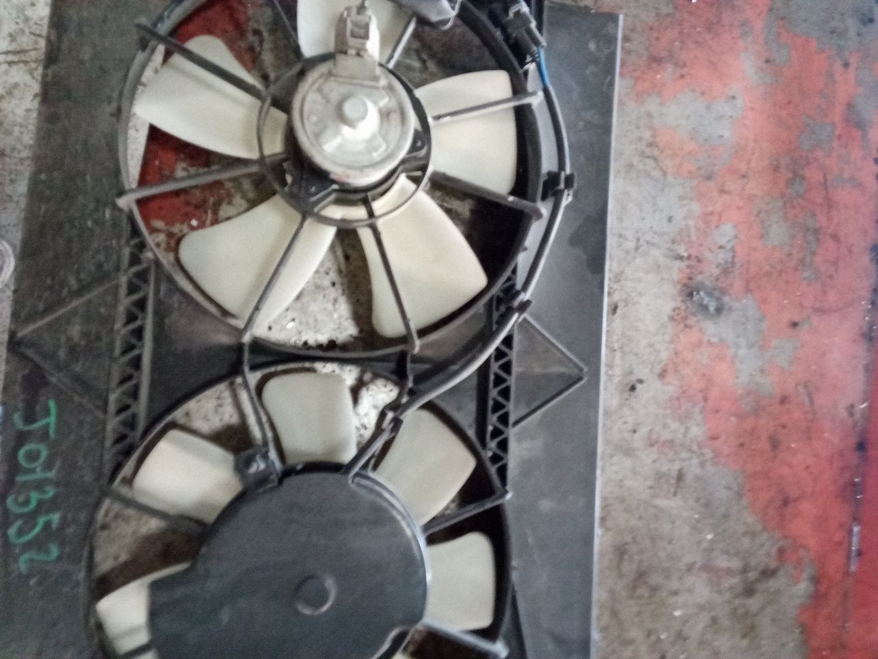 Part image 2