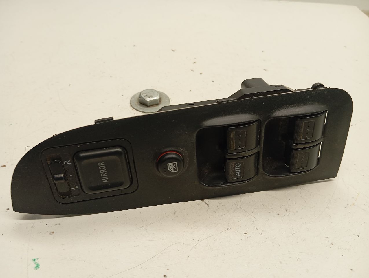 2004 Honda CR-V Front Door Switch
