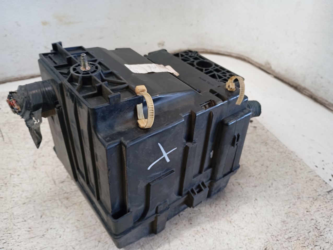 Part image 6
