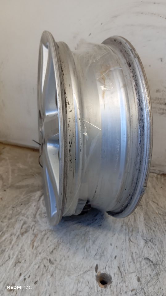 2014 Toyota PRIUS Wheel