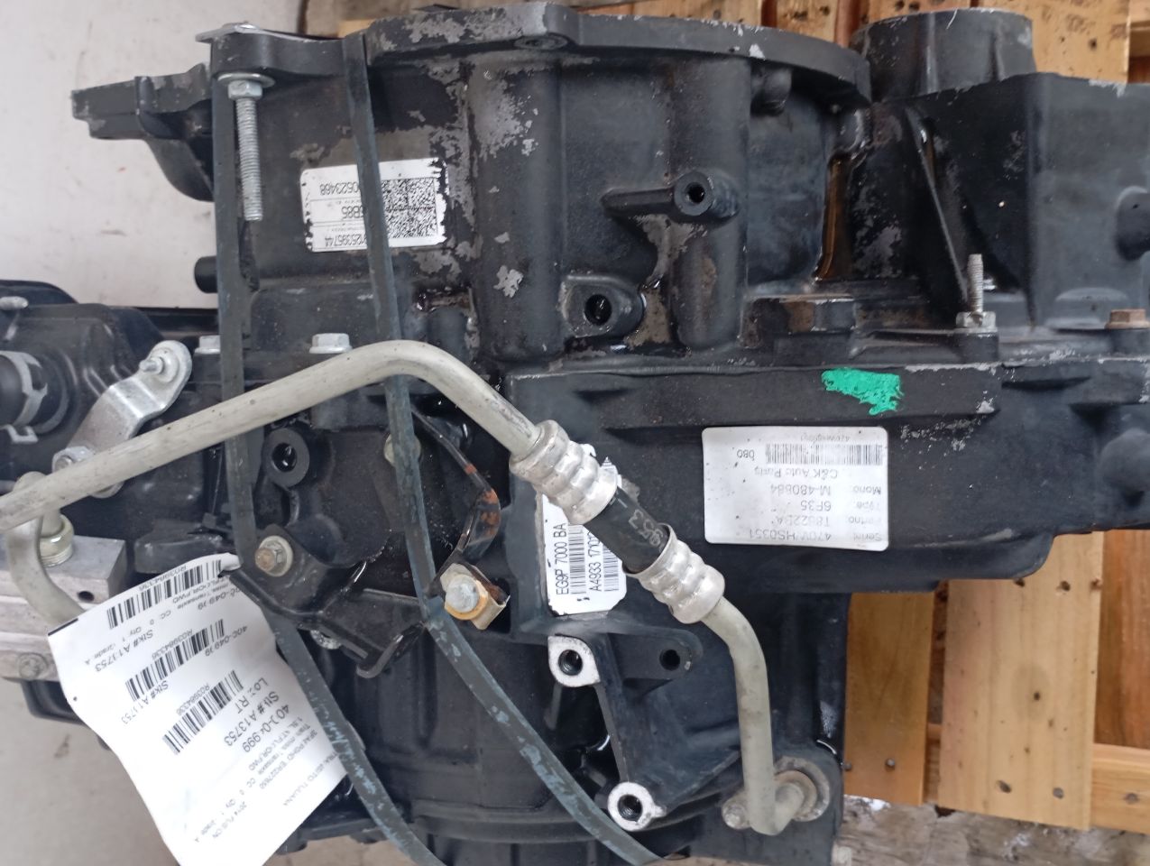 Part image 3
