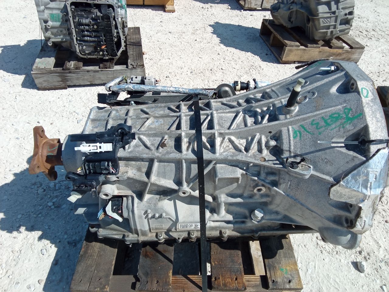 Part image 6