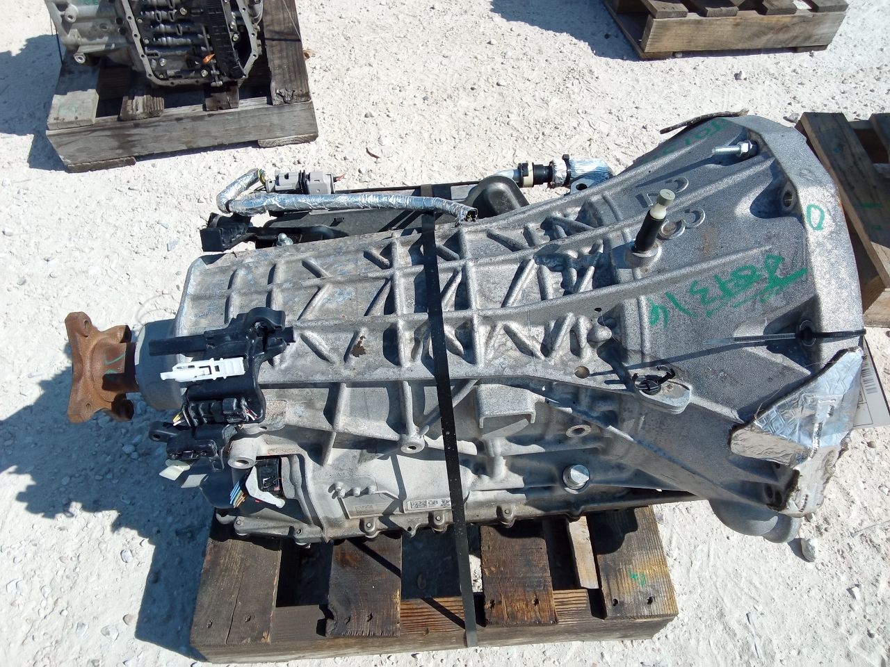 Part image 15