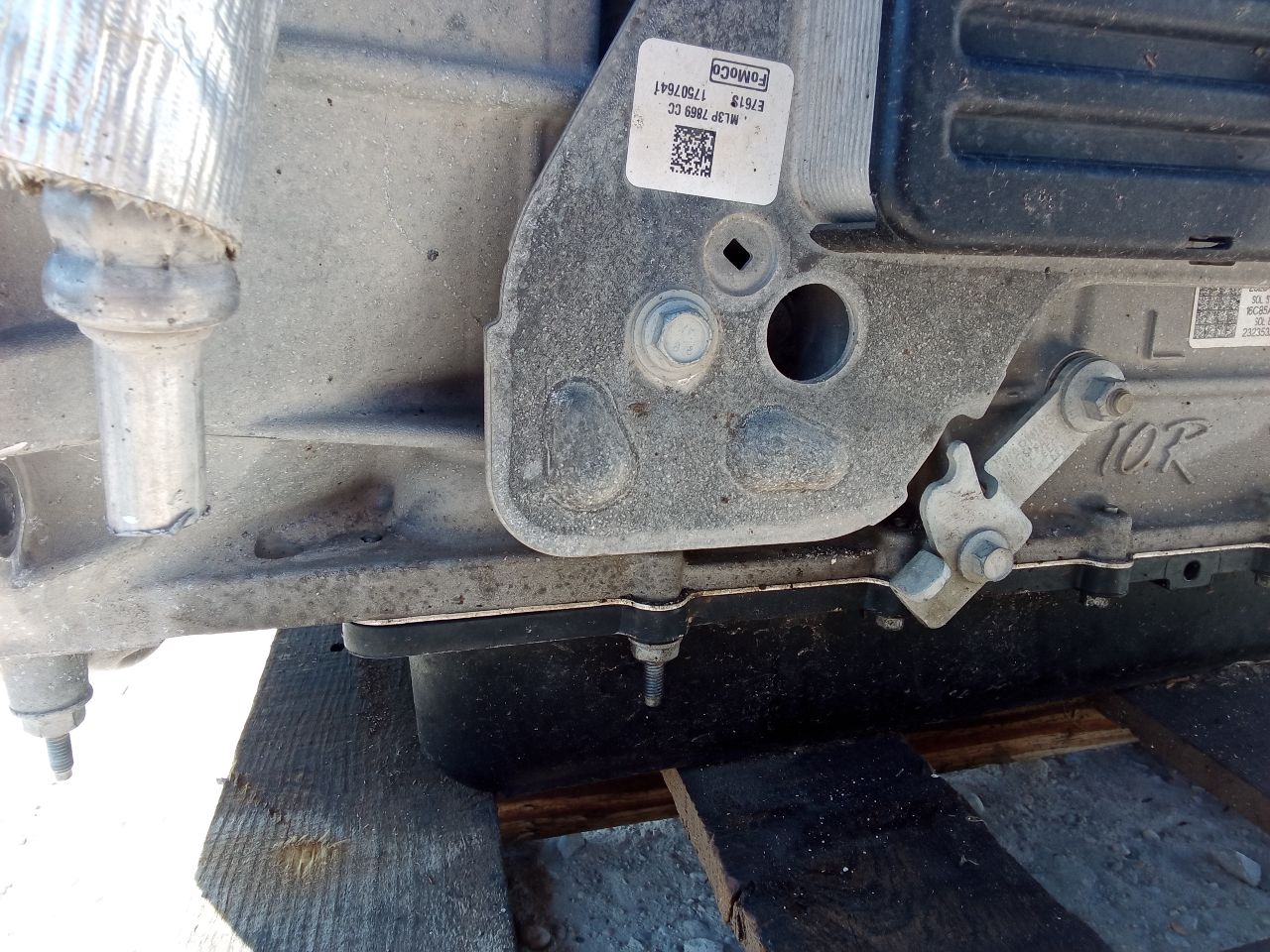 Part image 16