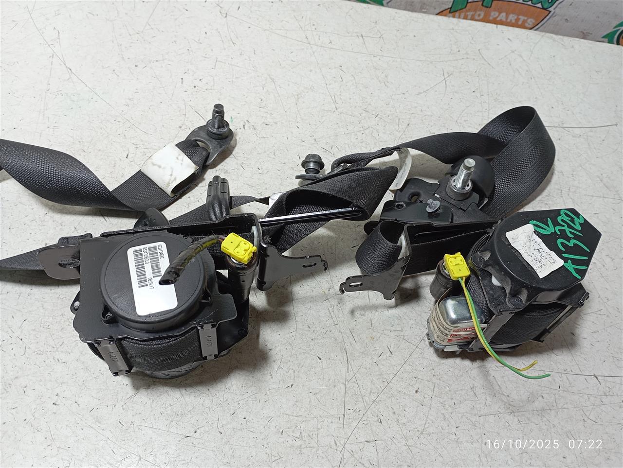 Part image 9