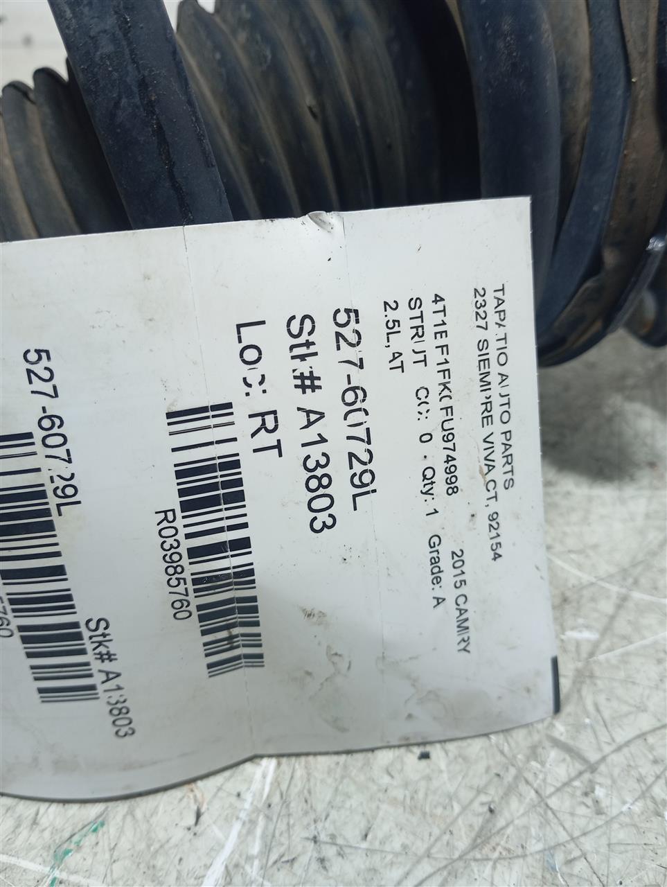 2015 Toyota CAMRY Strut