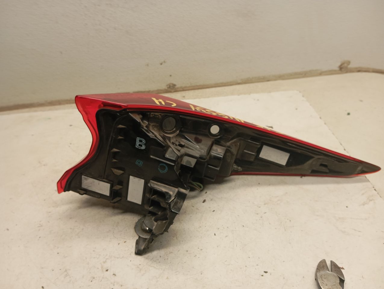Part image 4
