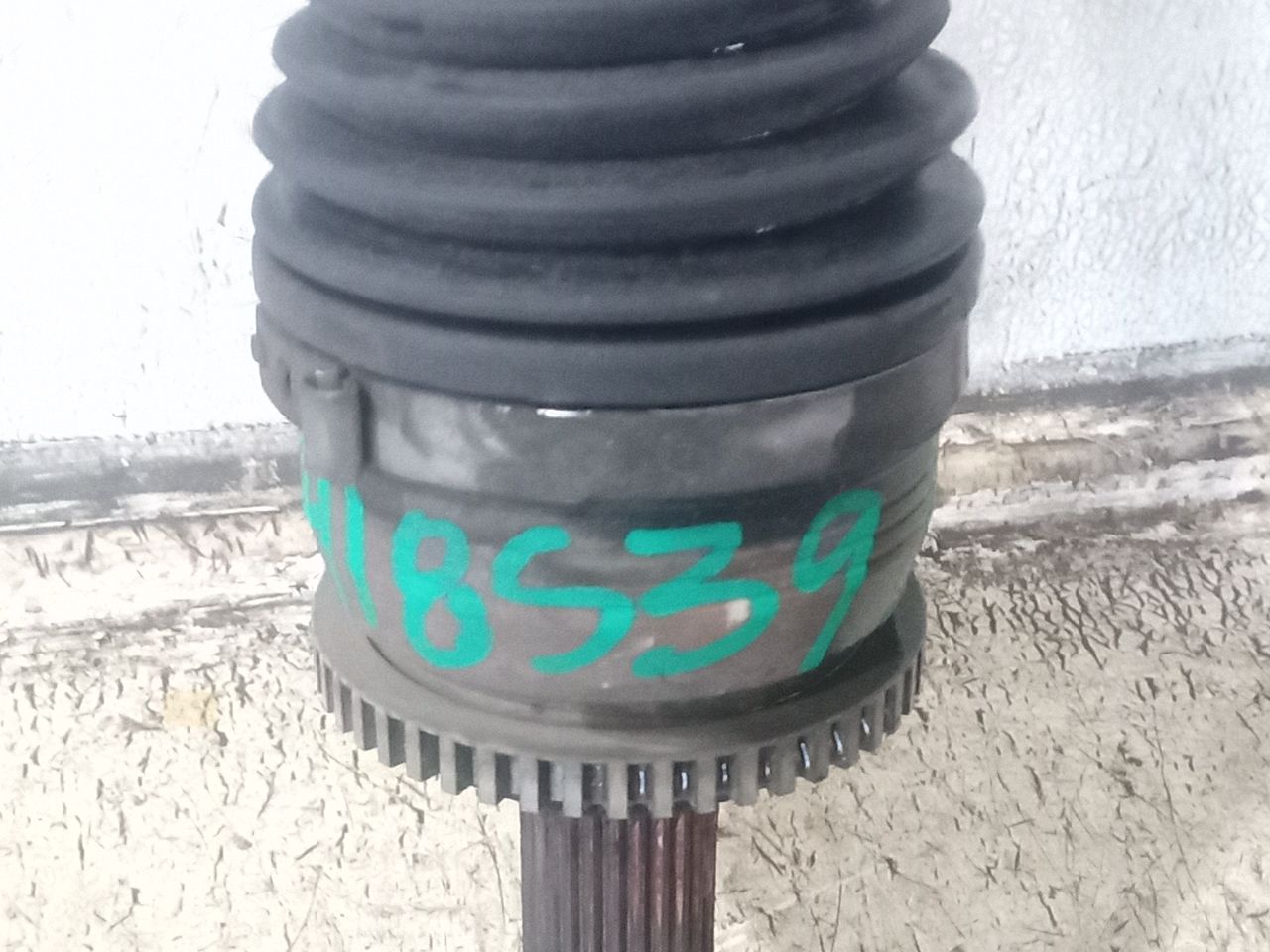 Part image 3
