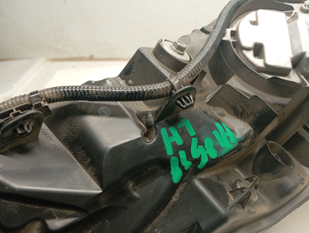 Part image 6