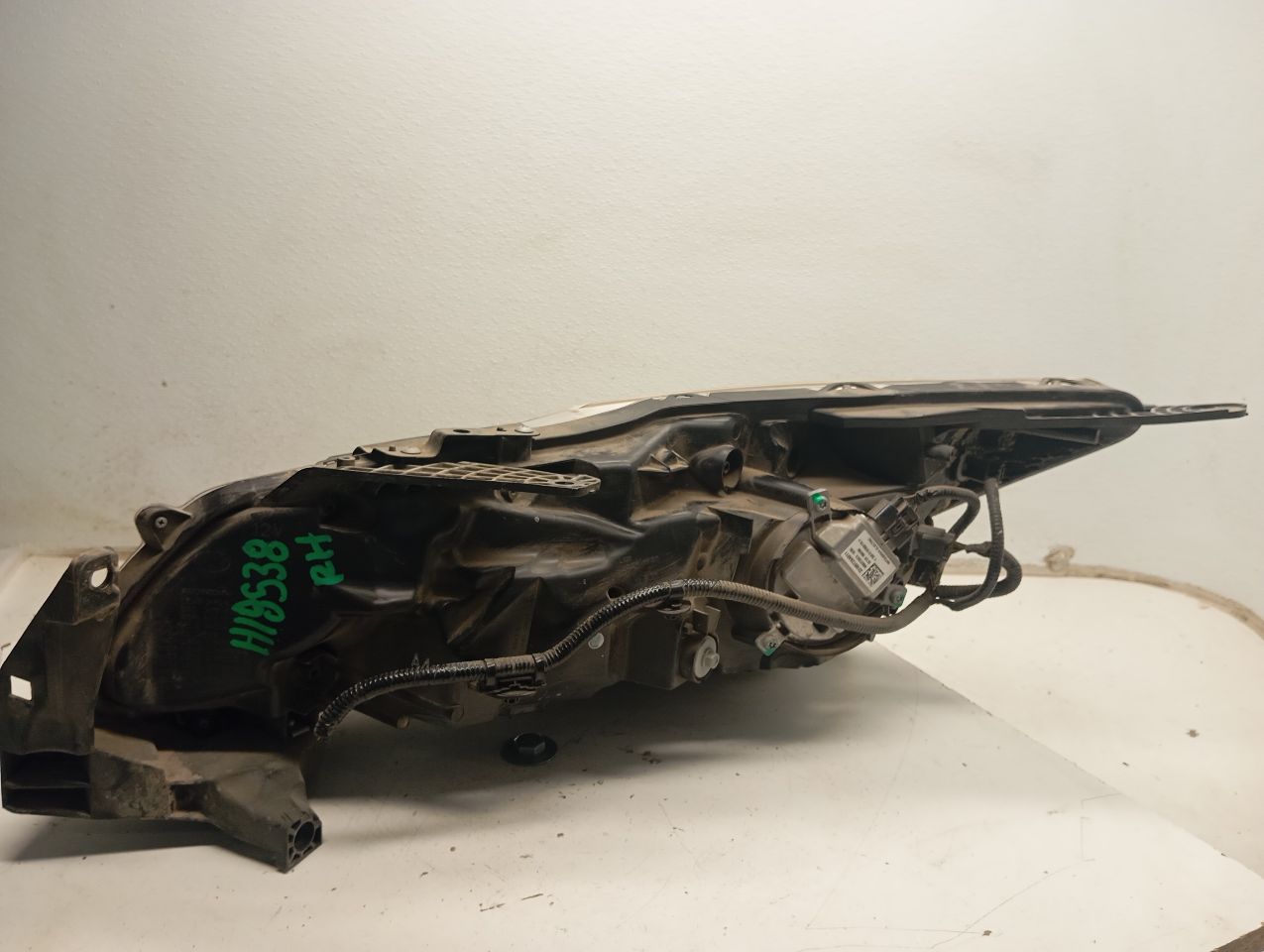 Part image 3