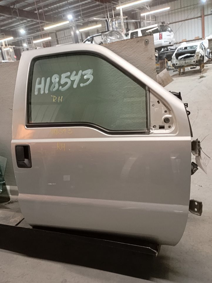 2008 Ford FORD F350SD PICKUP Door Assembly, Fr