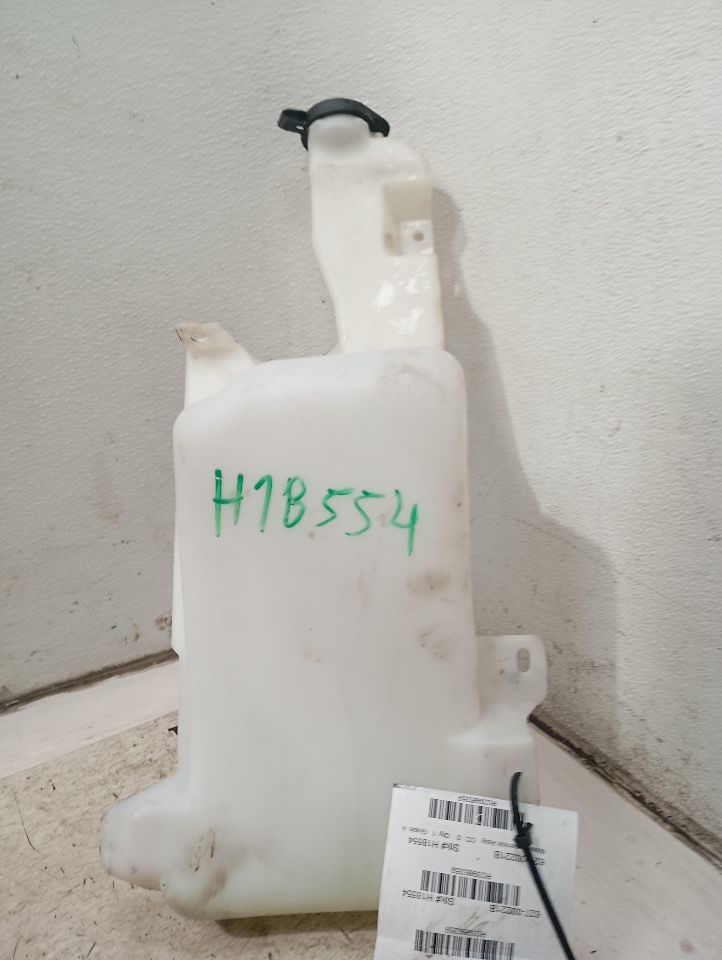 2006 General Motors SILVERADO 2500 PICKUP Wash Reservoir Assy