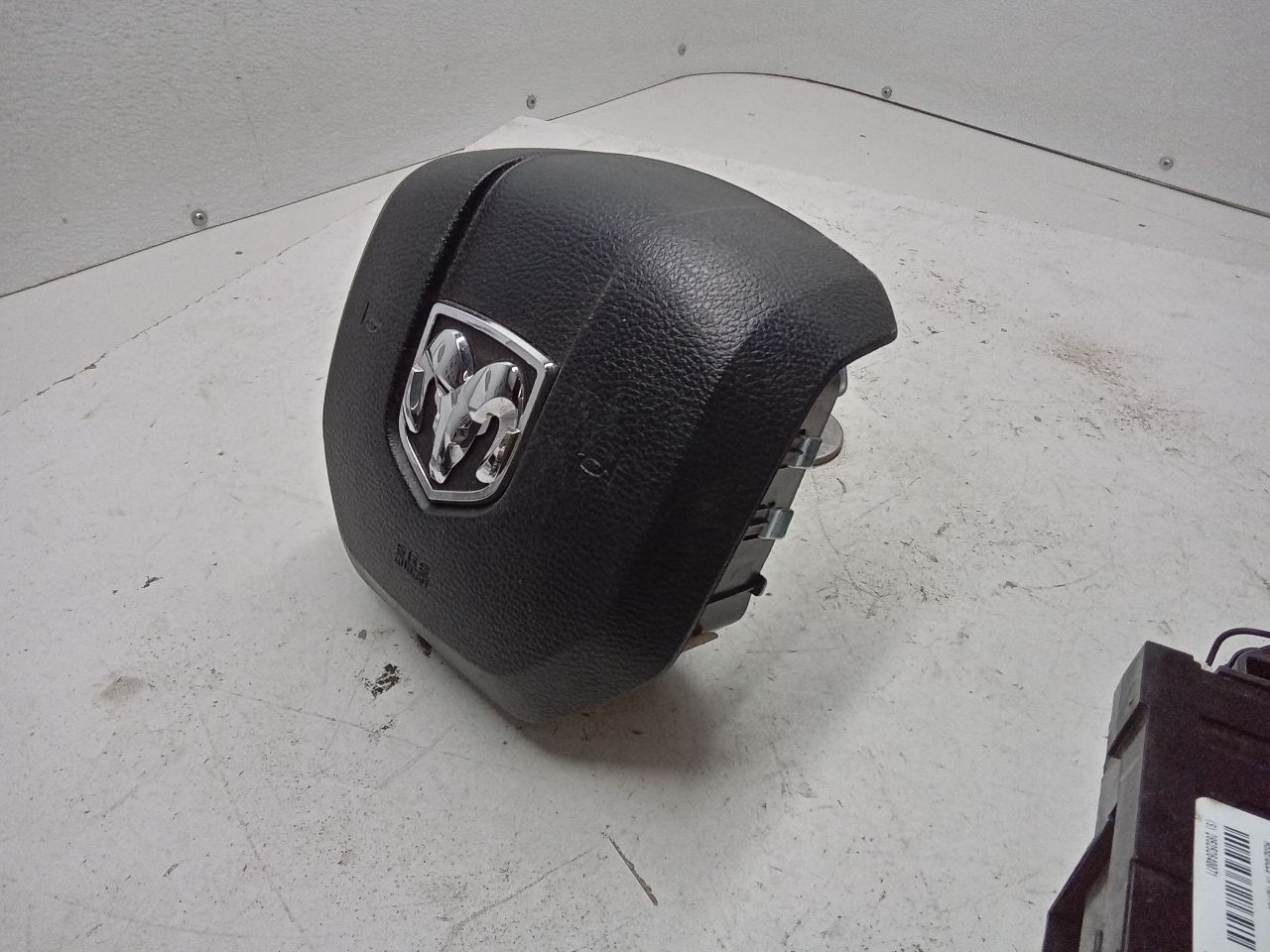 Part image 10
