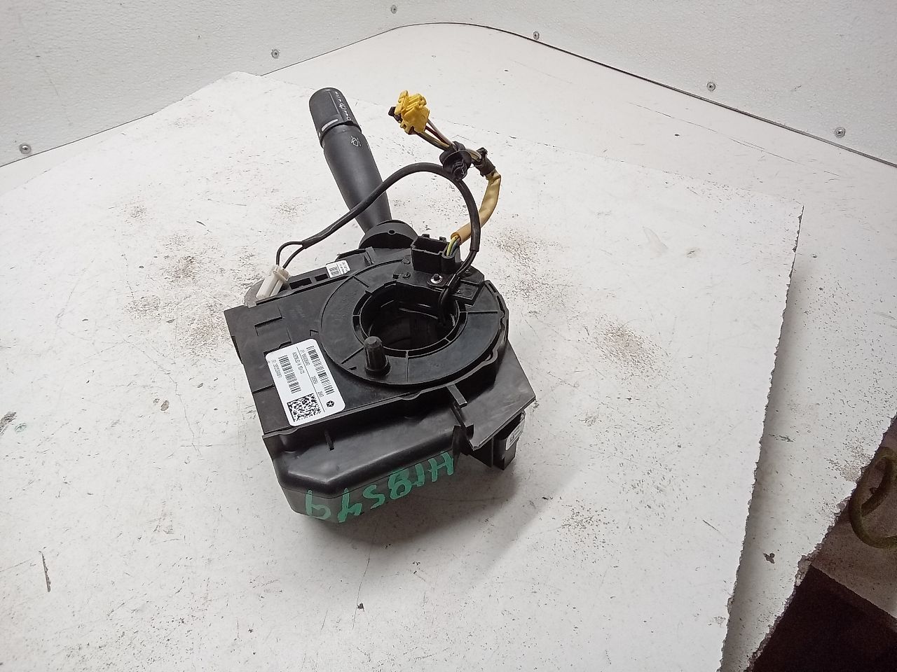Part image 15